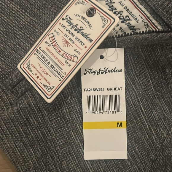 NWT Flag & Anthem Mens 1/4 Zip Sweater Pullover Medium Grey - Picture 5 of 6
